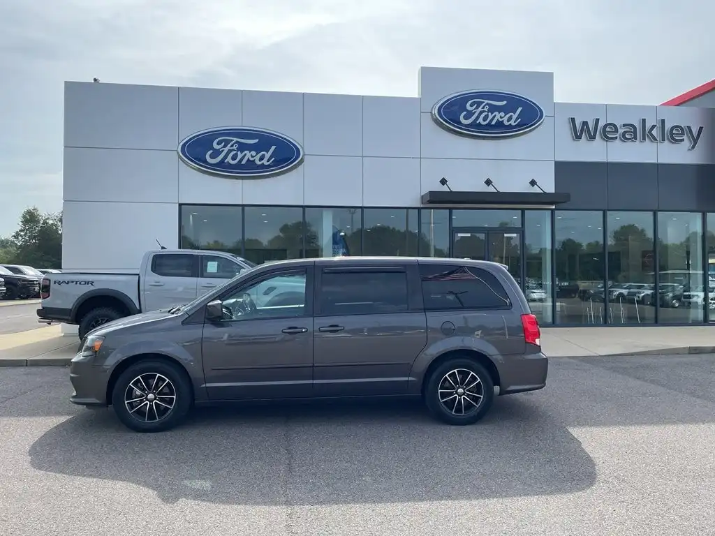2017 Dodge Grand Caravan SE Plus's photo