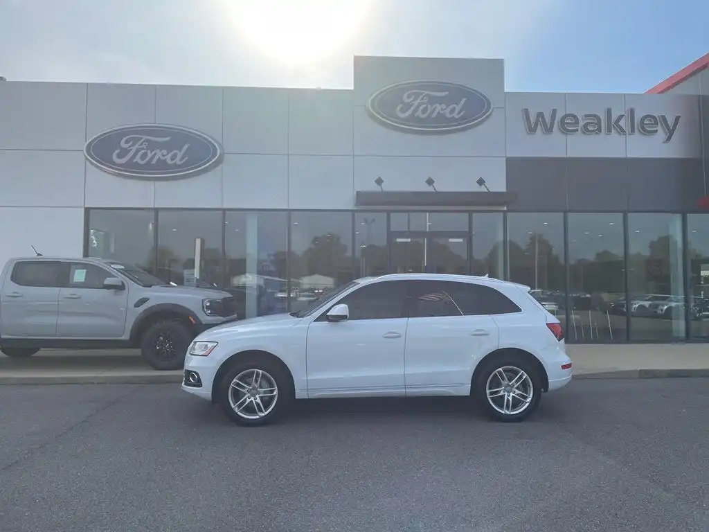 2016 Audi Q5 2.0T quattro tiptronic Premium Plus's photo