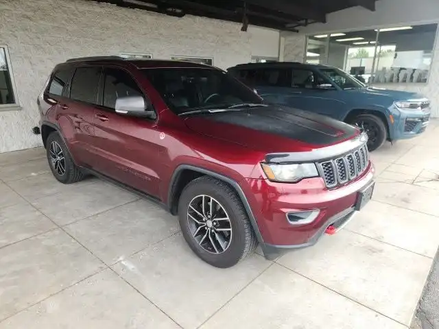 2017 Jeep Grand Cherokee Trailhawk 4WD's photo