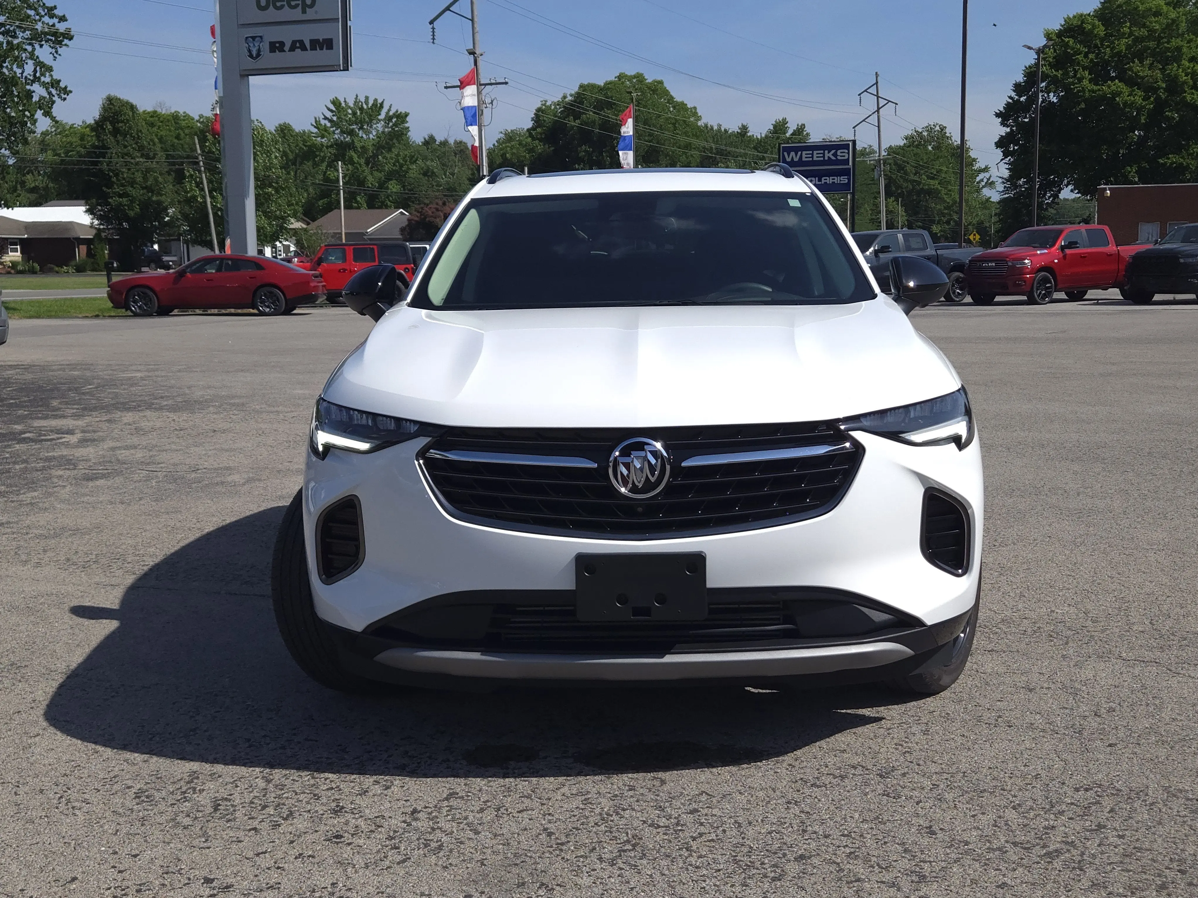 2023 Buick Envision Essence AWD photo 3
