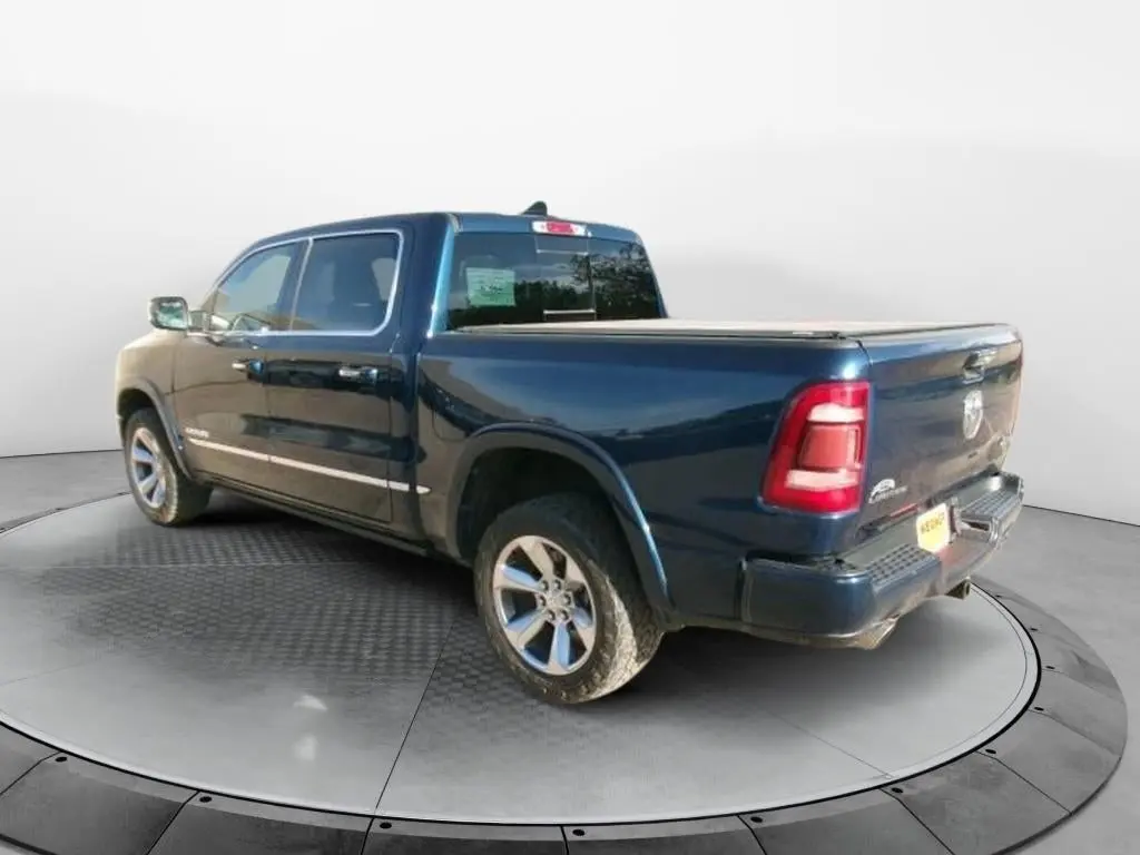 2019 RAM 1500 Limited 4WD Crew Cab 5'7 photo 3