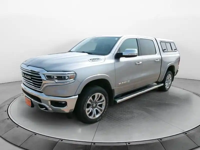 2022 RAM 1500 Longhorn 4x4 Crew Cab 5'7's photo