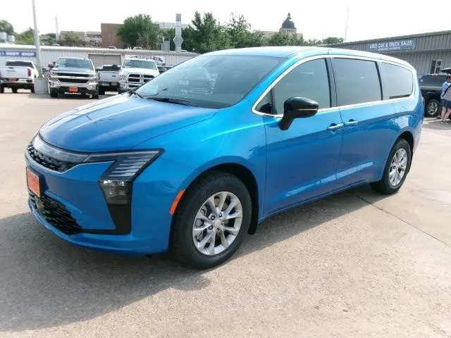 Vehicle Image 1