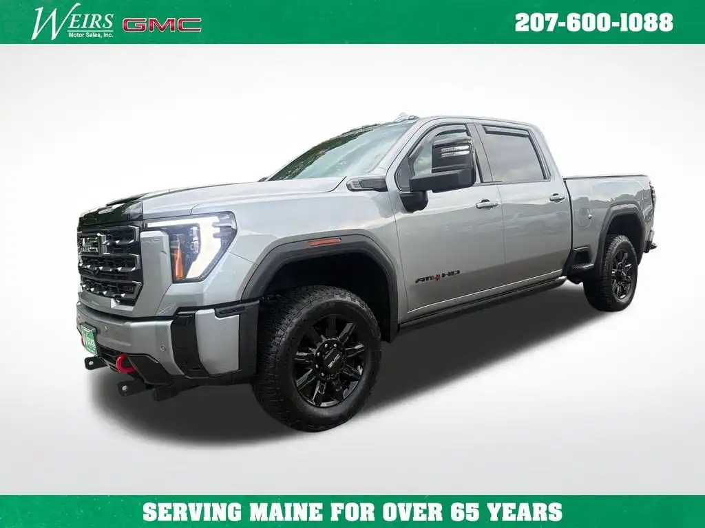 2025 GMC Sierra 4WD Crew Cab Standard Box AT4's photo