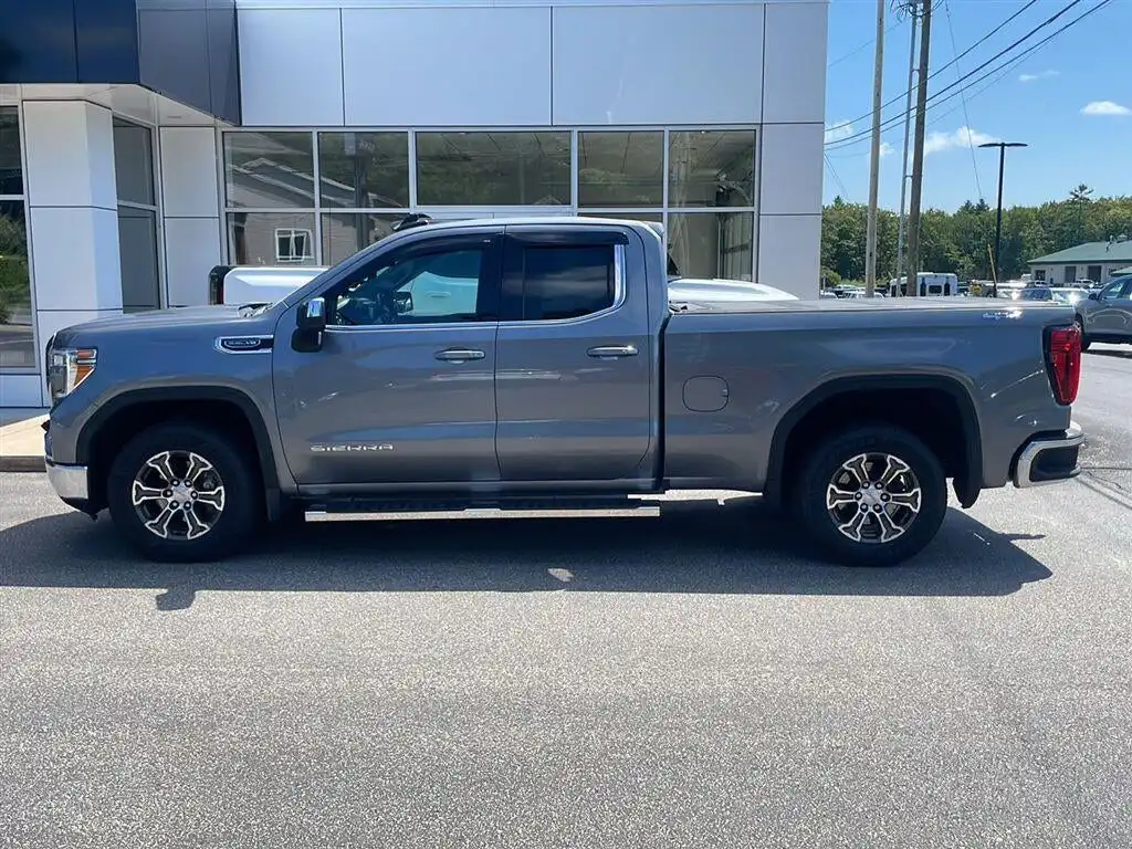 2021 GMC Sierra 4WD Double Cab Standard Box SLE's photo
