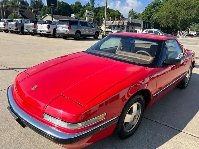 1989 Buick Reatta Base photo 4