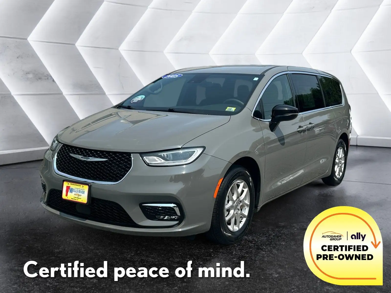 2025 Chrysler Pacifica Select photo 1