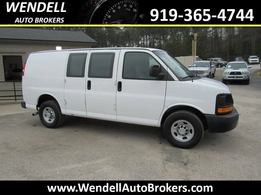 2013 Chevrolet Express Work Van HD 2500 photo 1
