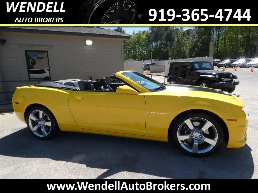 2011 Chevrolet Camaro 6.2 2SS Convertible's photo
