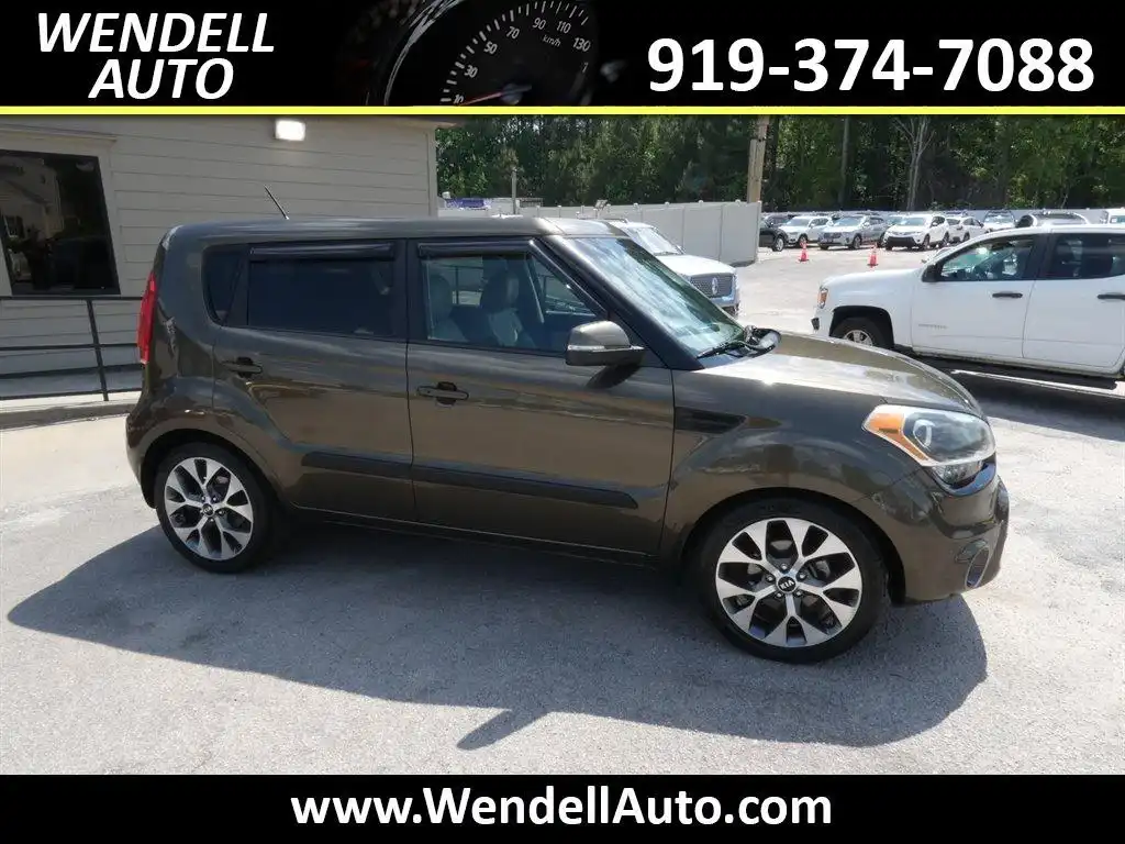 2013 Kia Soul 2.0 Auto Exclaim's photo