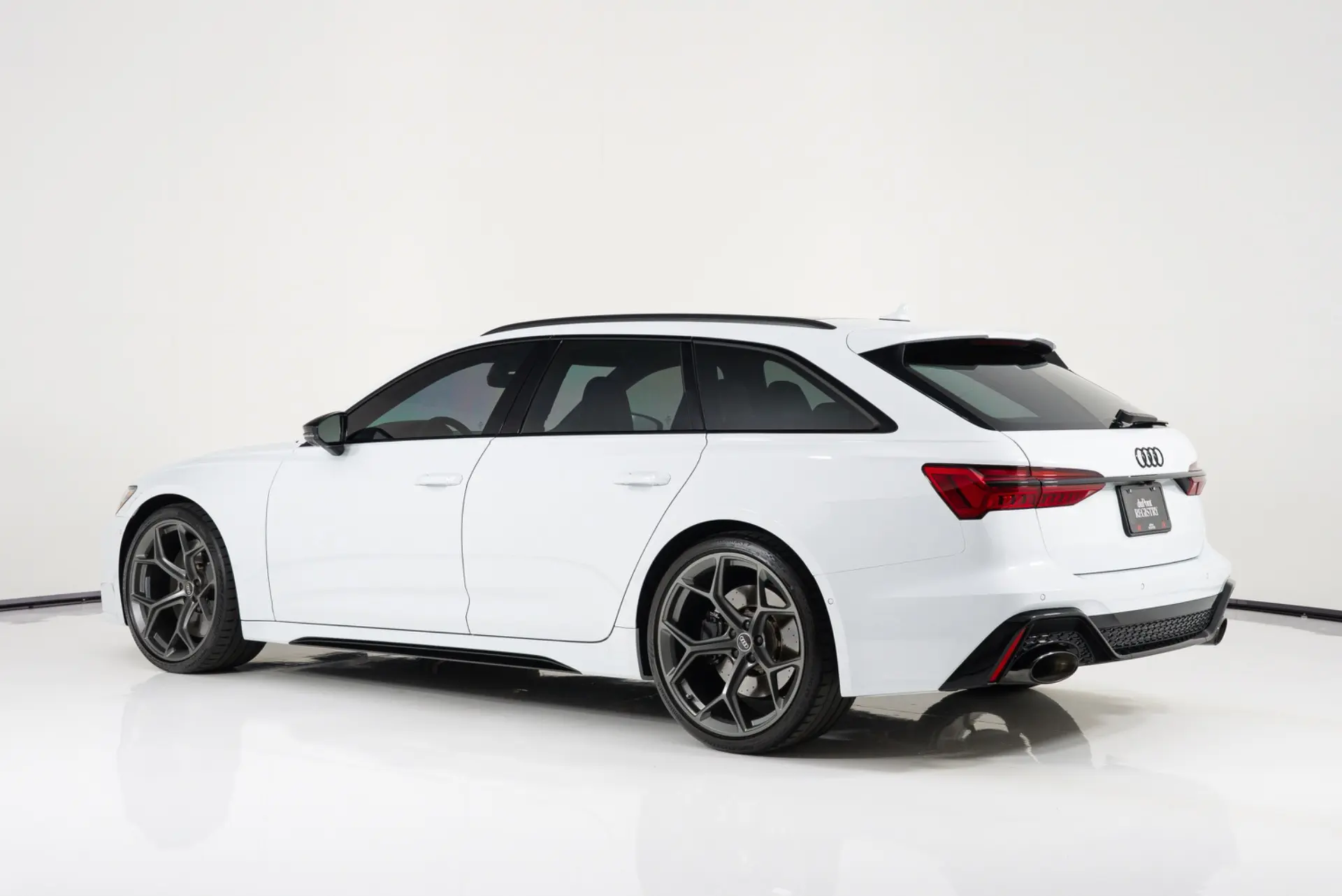 2024 Audi RS 6 Avant Performance photo 5