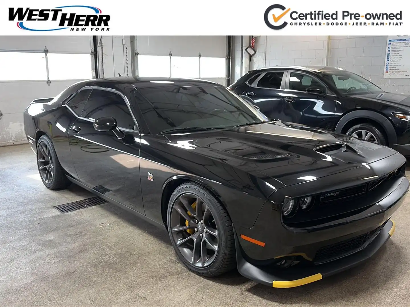 2022 Dodge Challenger R/T Scat Pack's photo