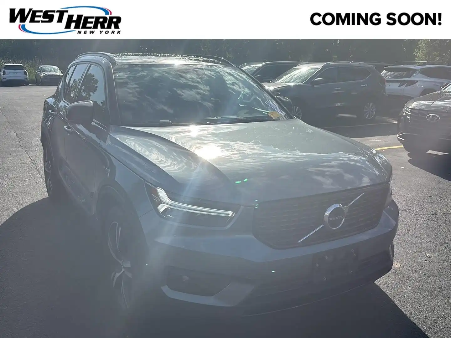 2019 Volvo XC40 T5 R-Design AWD's photo