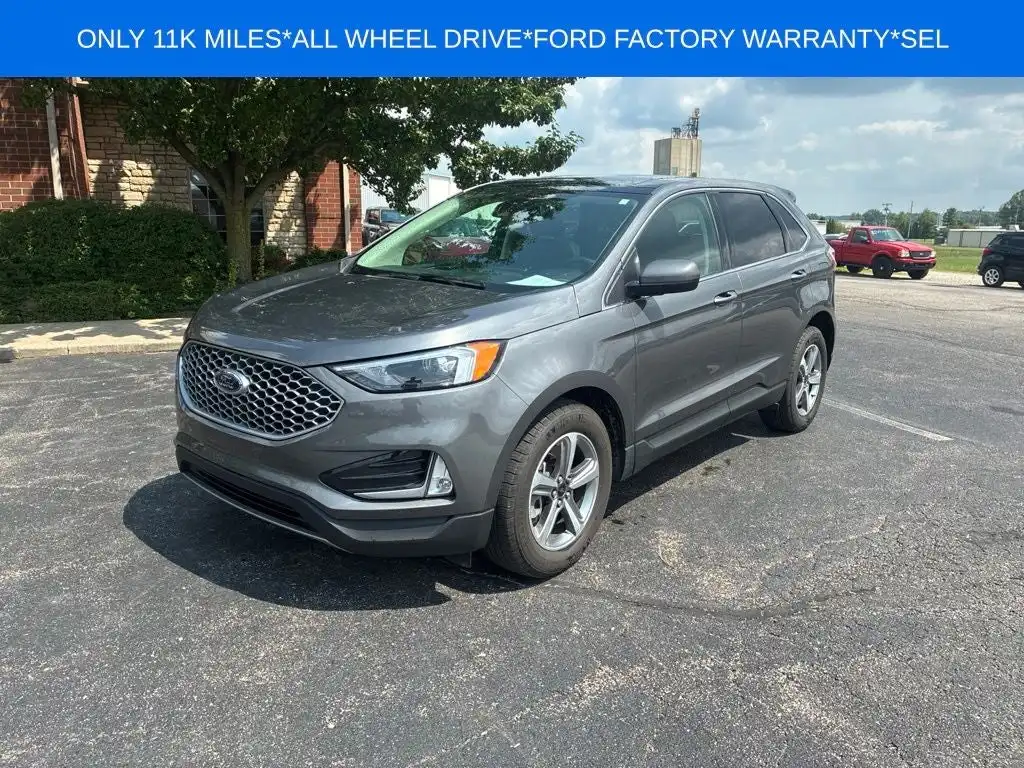 2024 Ford Edge SEL AWD's photo