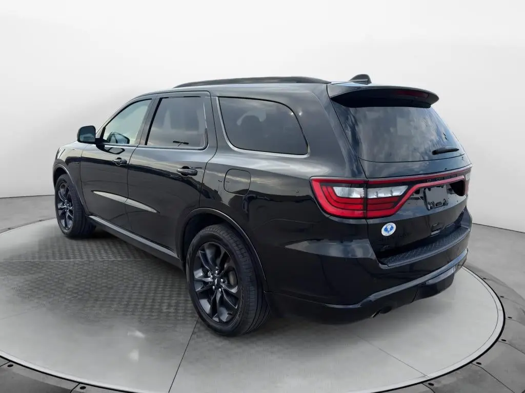 2025 Dodge Durango R/T AWD photo 3
