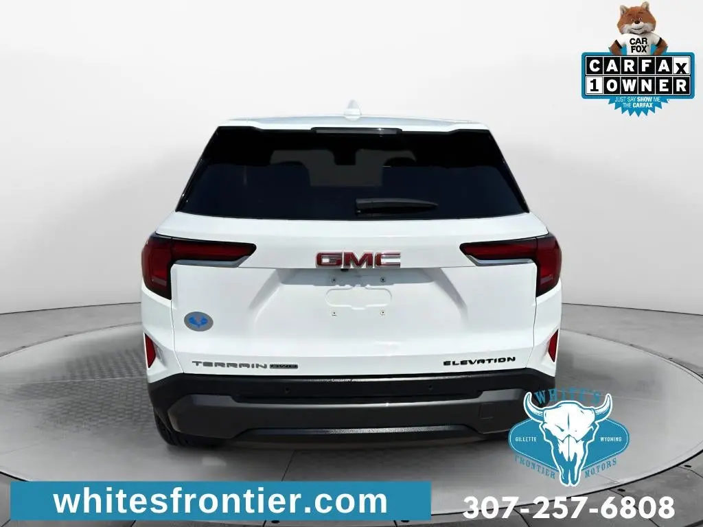 2025 GMC Terrain Elevation AWD photo 4