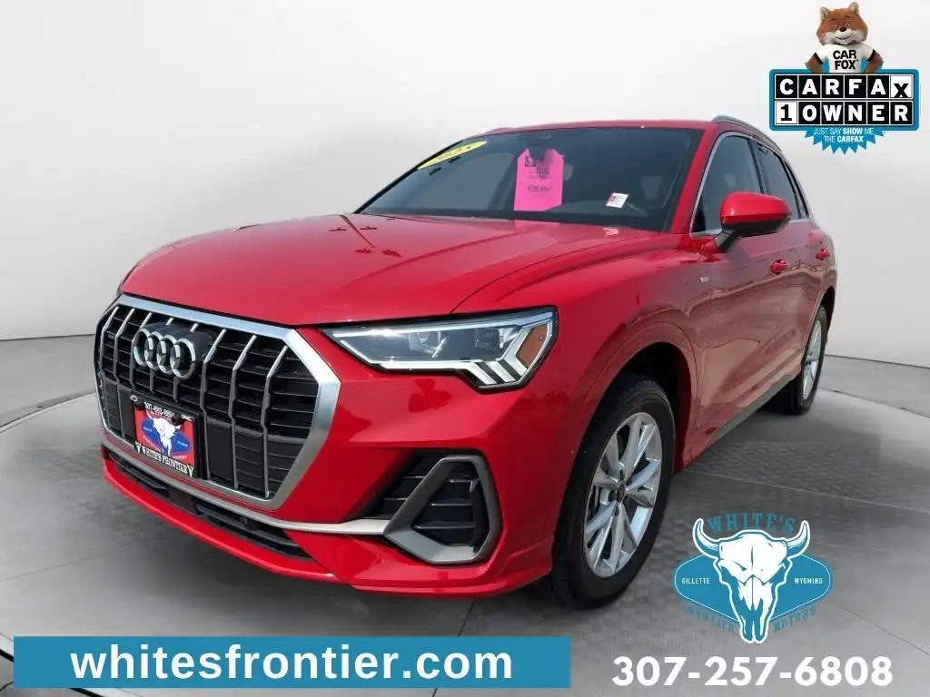 2025 Audi Q3 45 TFSI S Line Premium quattro's photo