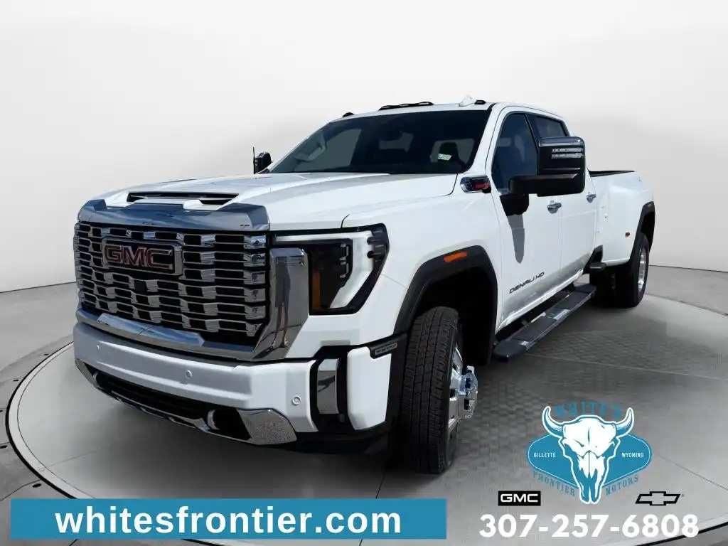 2026 GMC Sierra 4WD Crew Cab Long Box DRW Denali's photo