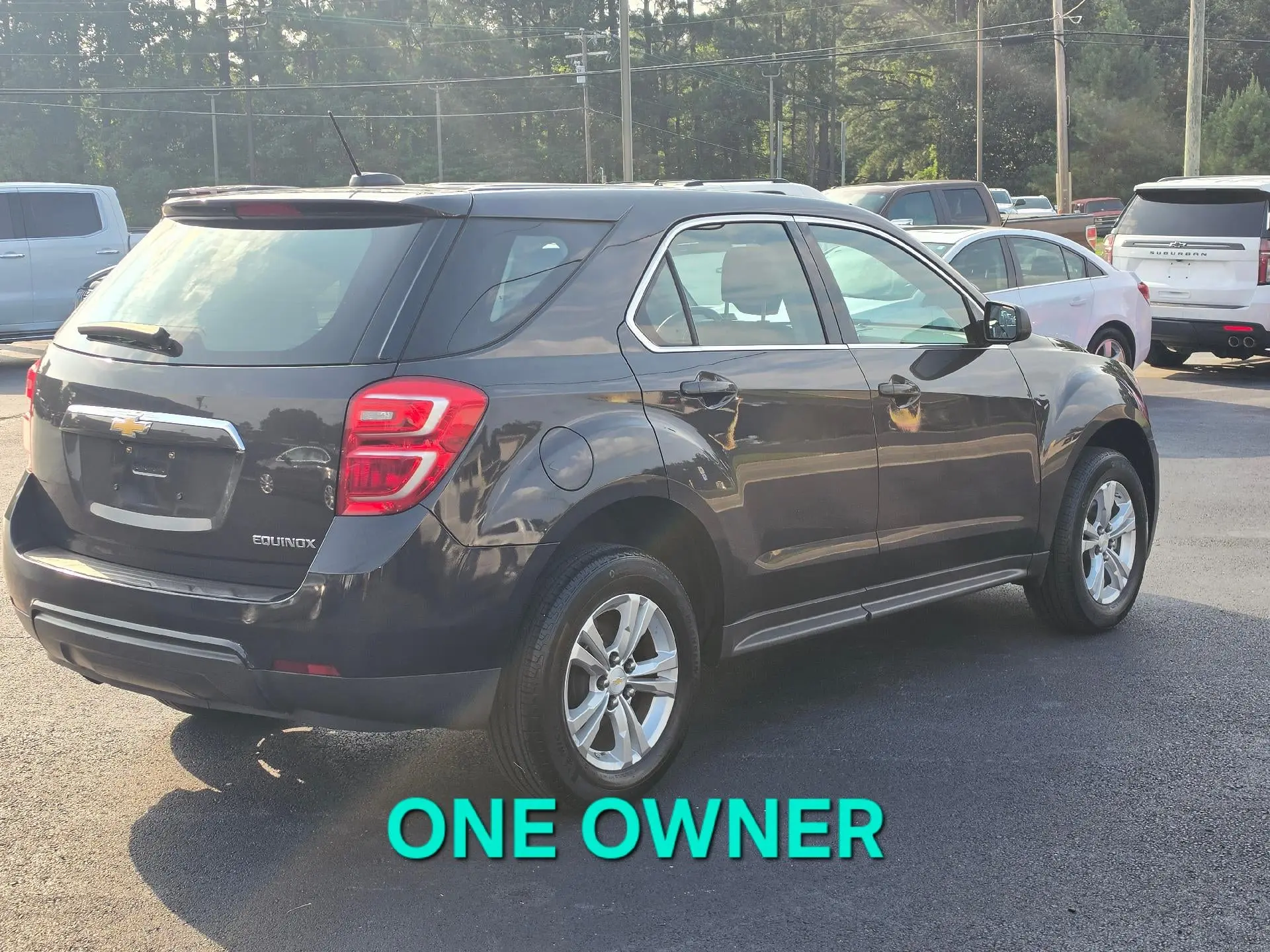 2016 Chevrolet Equinox LS photo 4