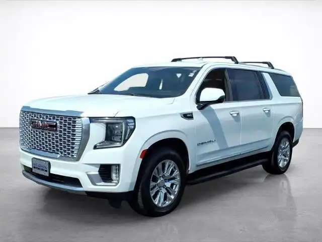 2021 GMC Yukon Denali AWD's photo