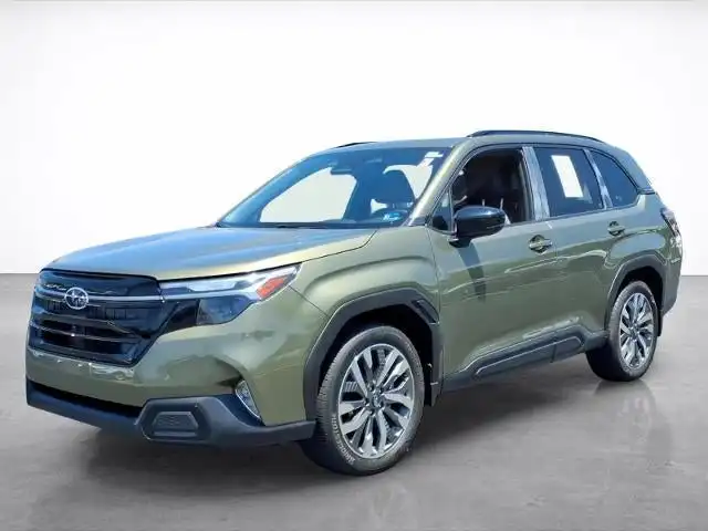 2025 Subaru Forester Touring's photo