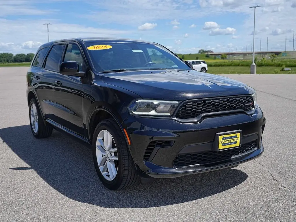 2025 Dodge Durango GT AWD photo 4