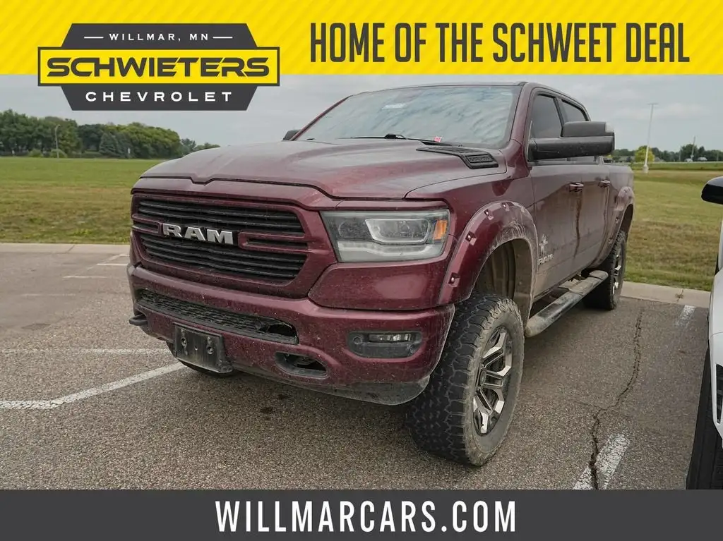 2020 RAM 1500 Big Horn/Lone Star 4x4 Crew Cab 5'7's photo