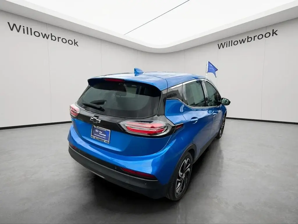 2022 Chevrolet Bolt EV 2LT Auto photo 5
