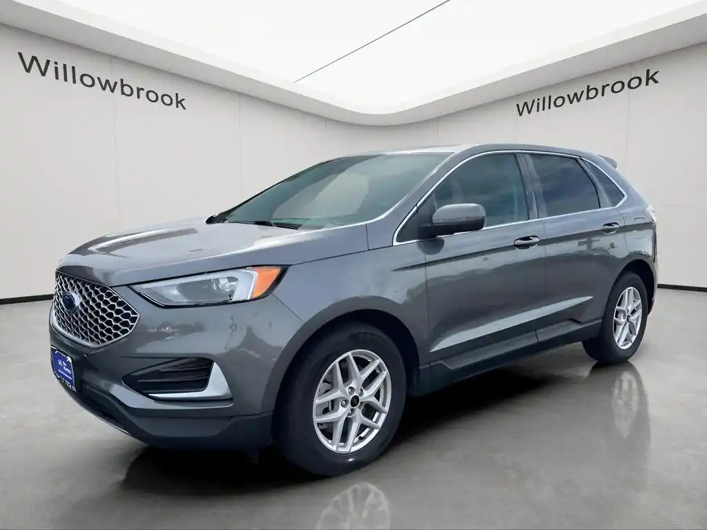 2024 Ford Edge SEL AWD's photo