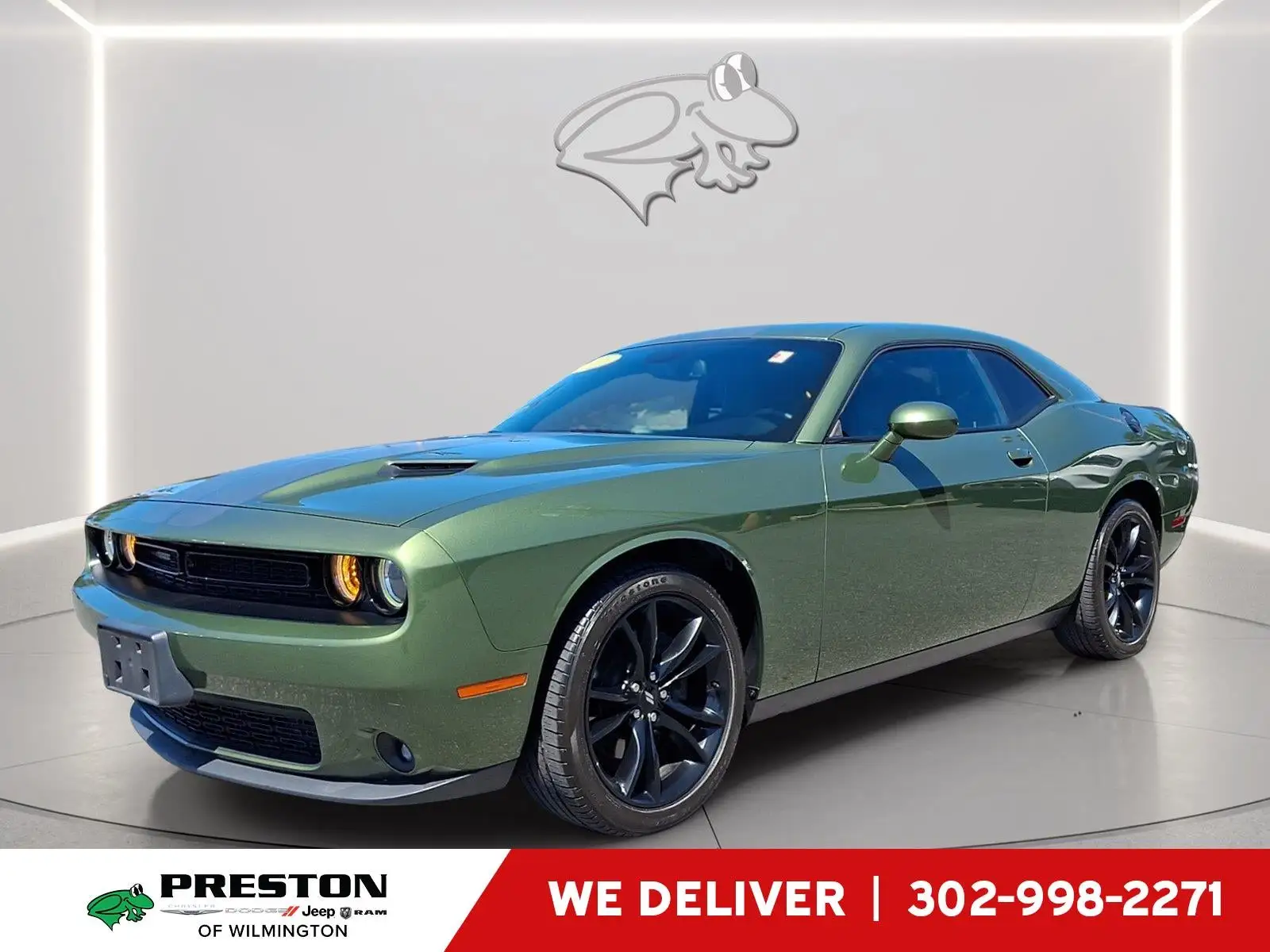 2018 Dodge Challenger SXT Plus photo 1