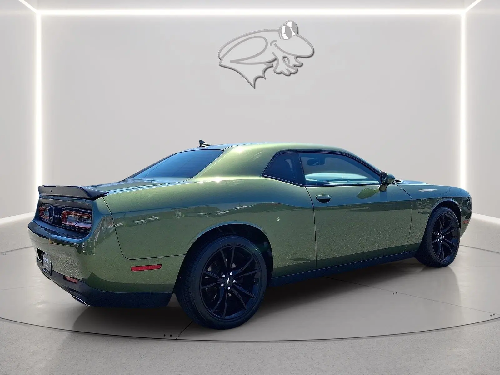 2018 Dodge Challenger SXT Plus photo 5