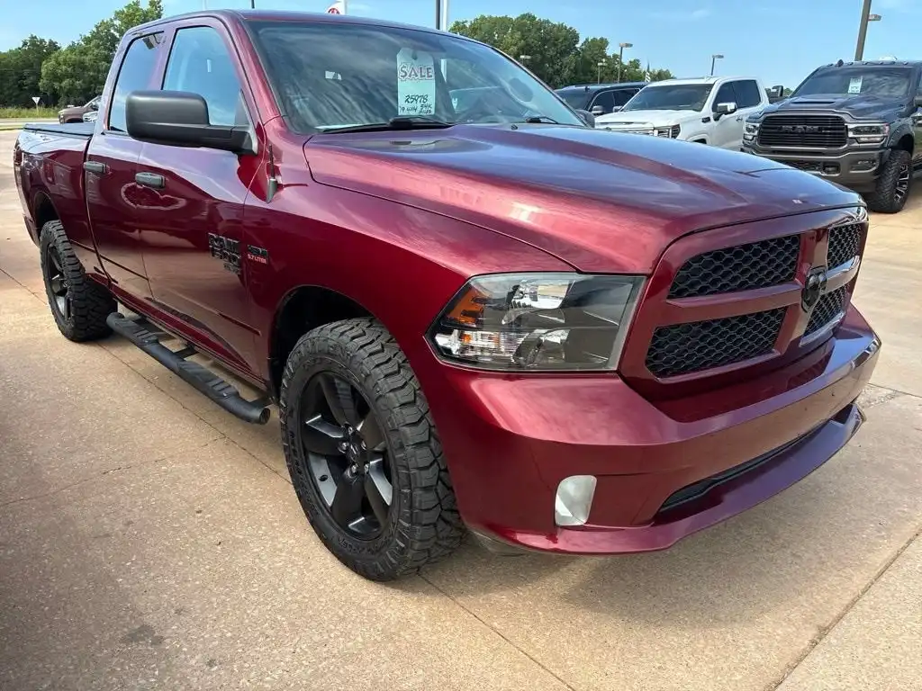 2019 RAM 1500 Classic Express 4x4 Quad Cab 6'4's photo