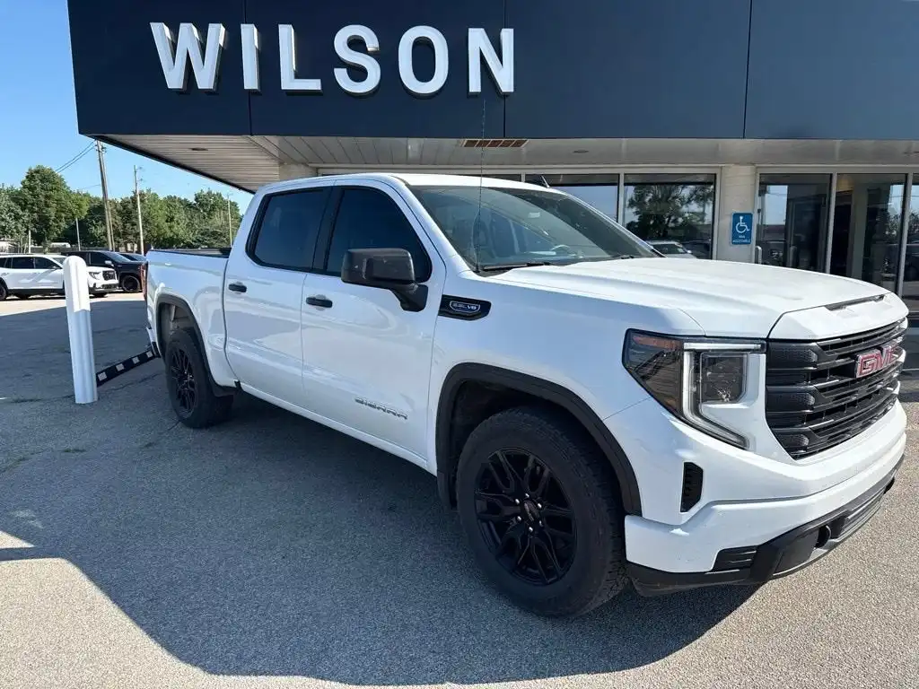 2024 GMC Sierra 2WD Crew Cab Short Box Pro's photo