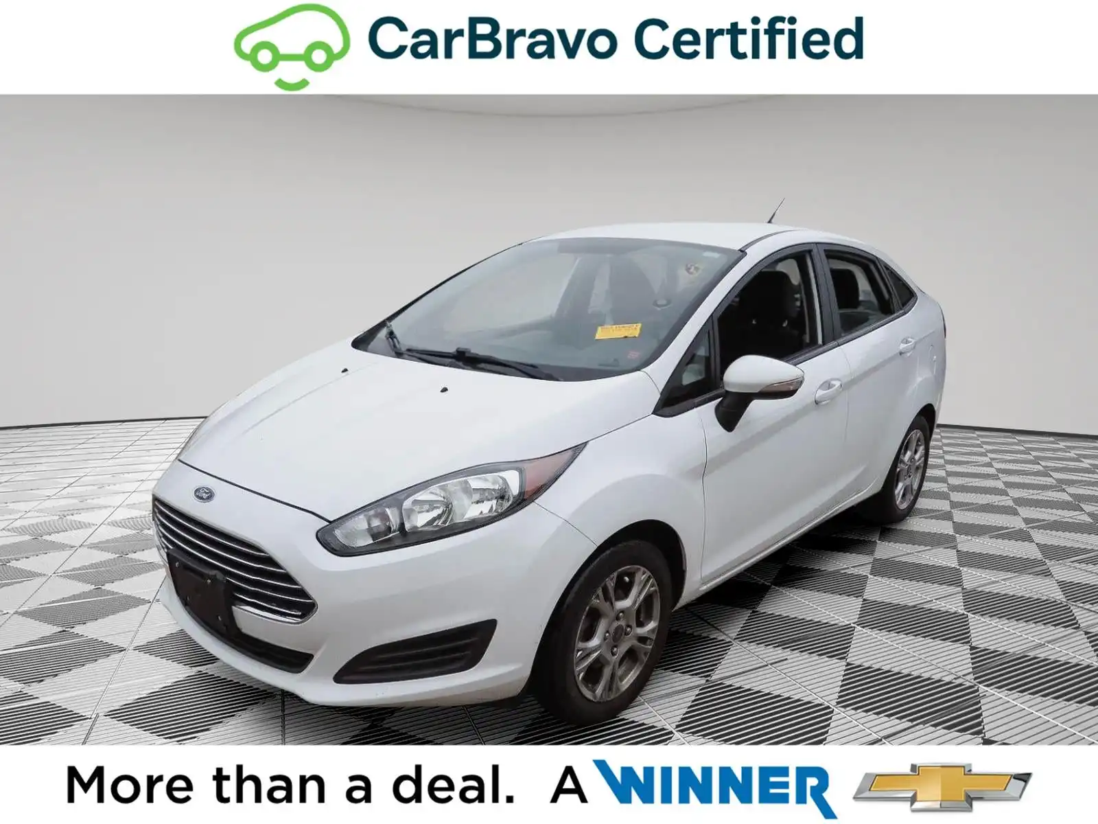 2014 Ford Fiesta SE Sedan's photo
