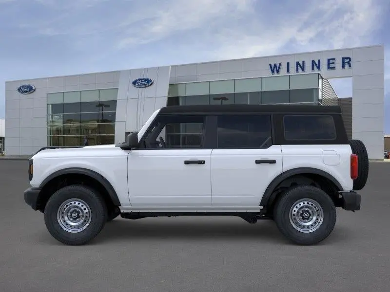 2025 Ford Bronco Base 4x4 photo 3