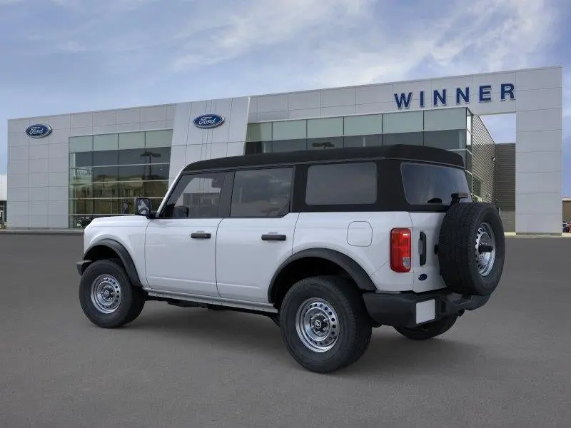 2025 Ford Bronco Base 4x4 photo 4
