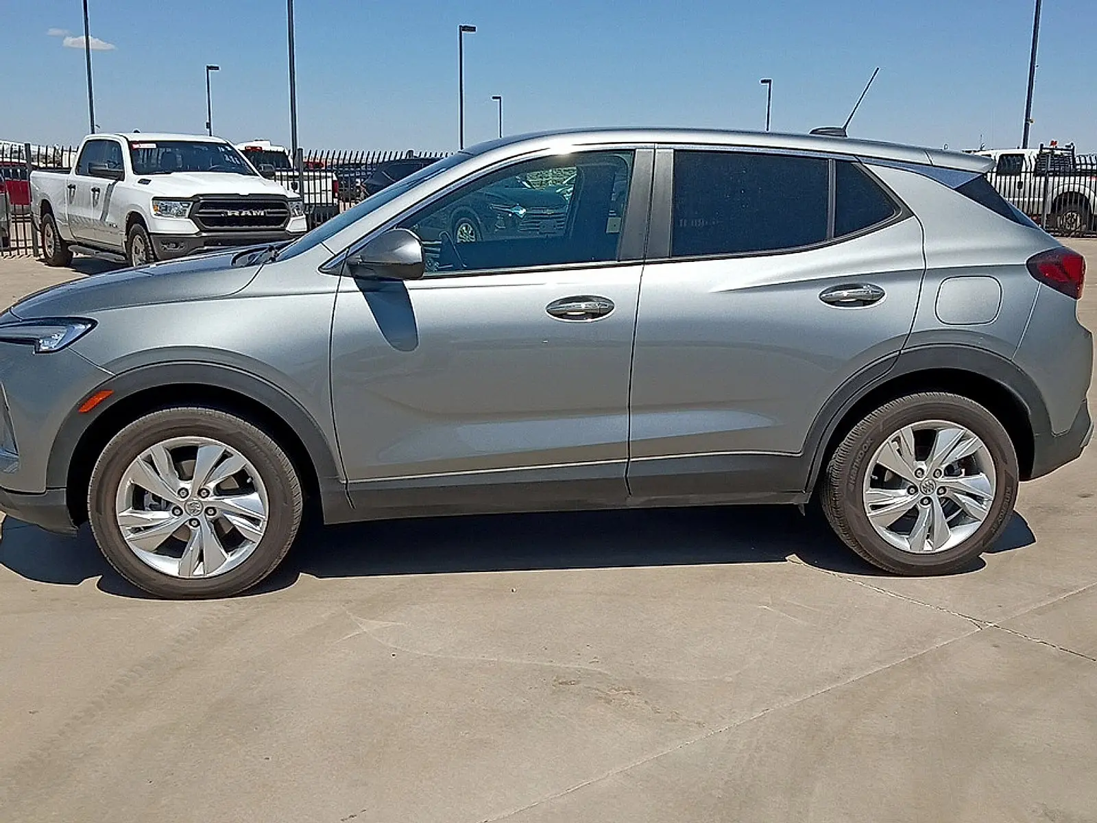 2024 Buick Encore GX Preferred photo 5