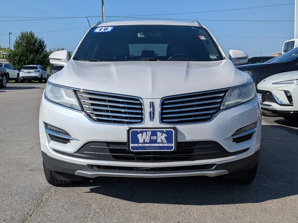 2017 Lincoln MKC Select AWD photo 5
