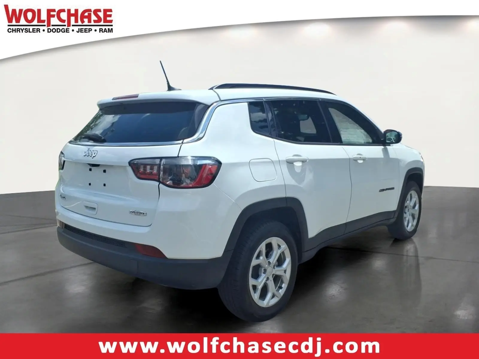 2024 Jeep Compass Latitude 4X4 photo 5