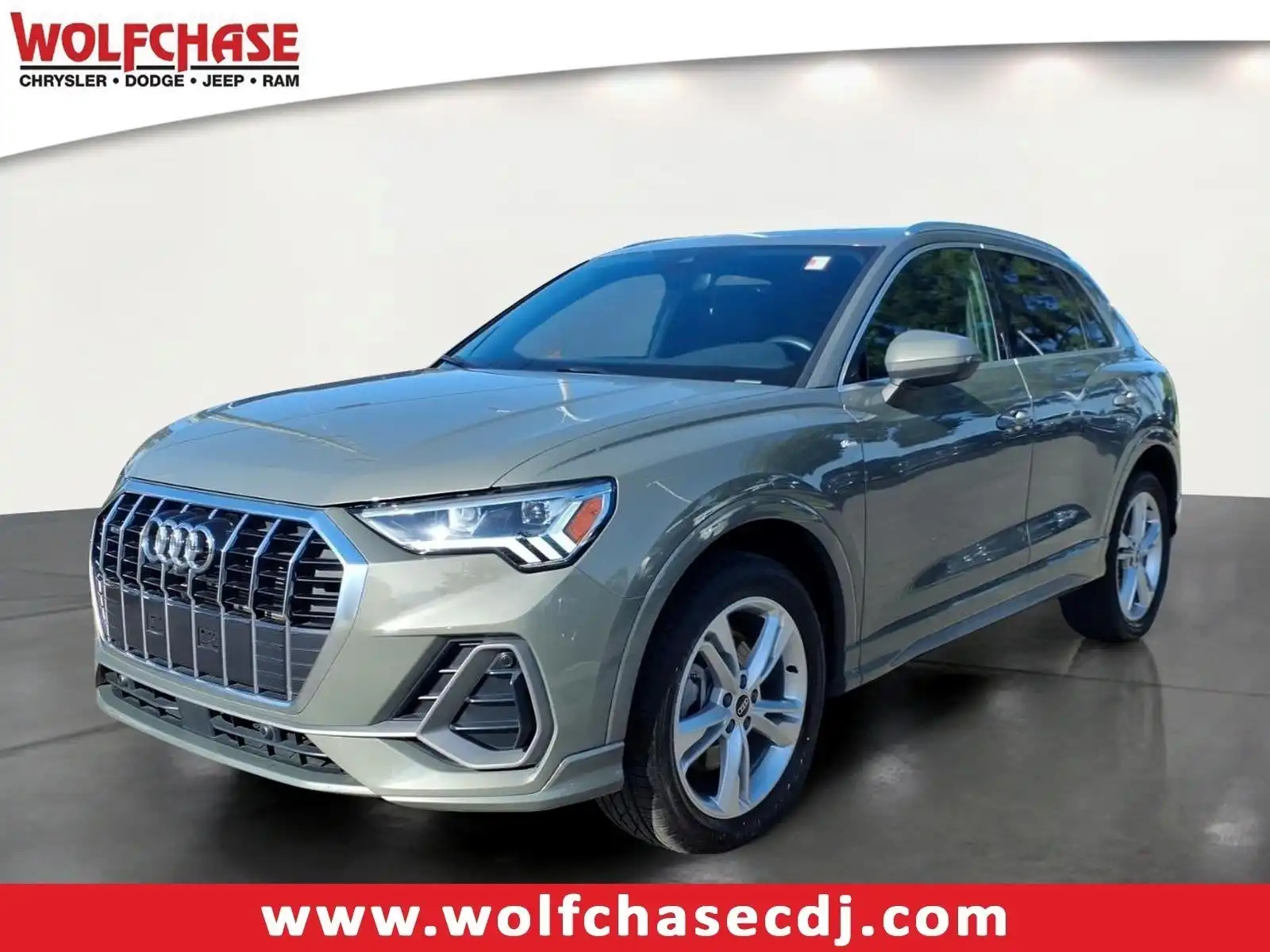 2022 Audi Q3 45 TFSI S Line Premium Plus quattro's photo