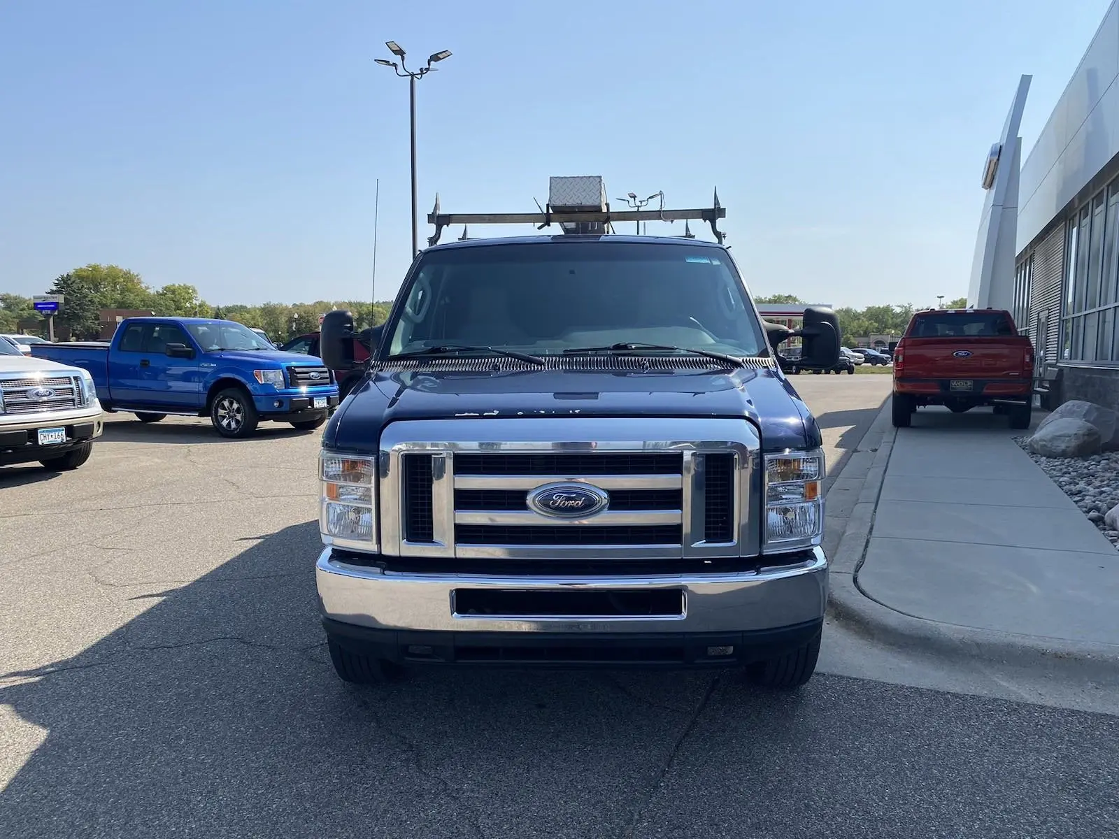 2013 Ford E-Series E-350 Super Duty photo 4