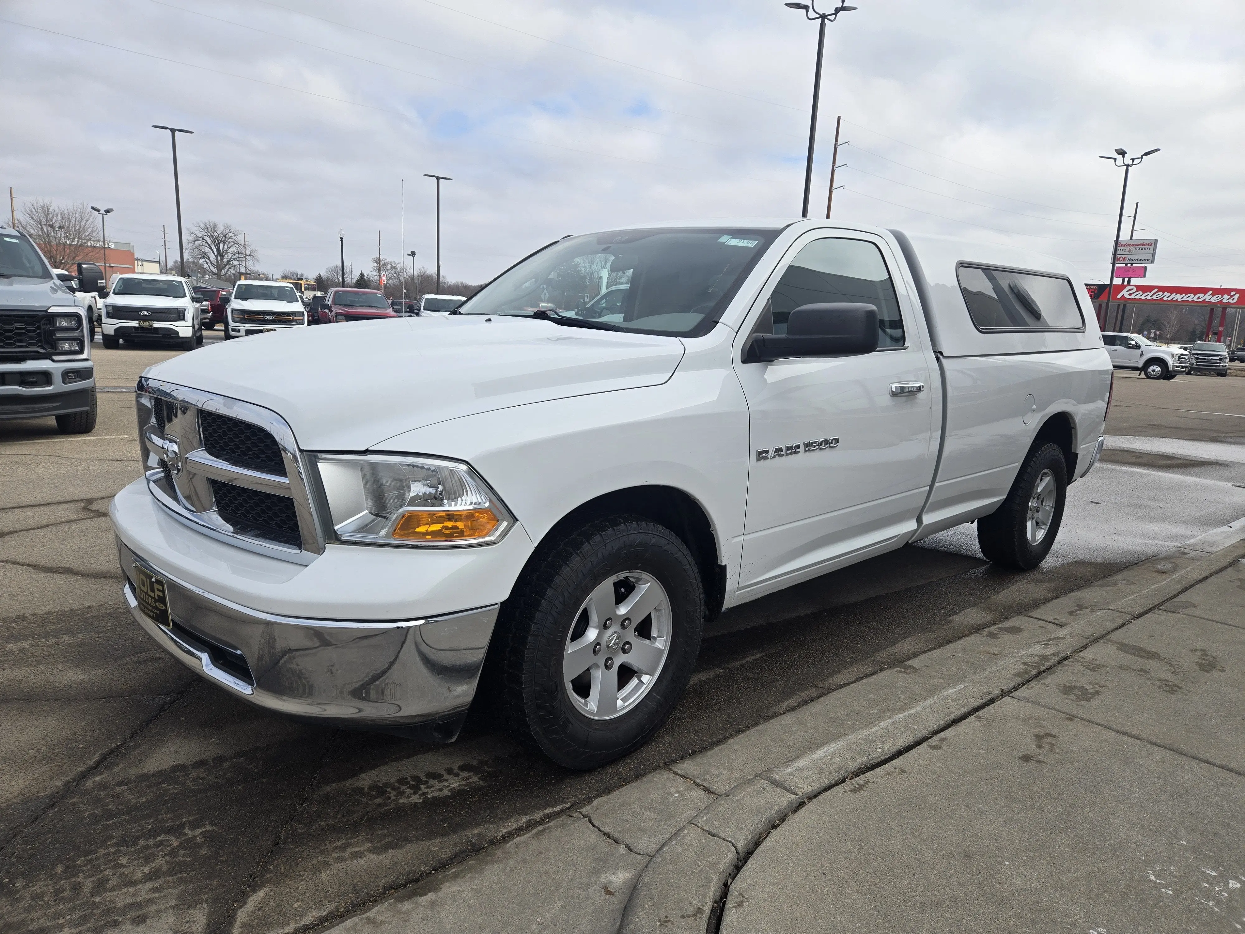 2011 RAM 1500 SLT Regular Cab SWB photo 3
