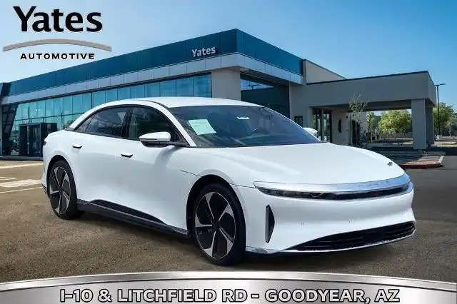 2024 Lucid Air Touring's photo