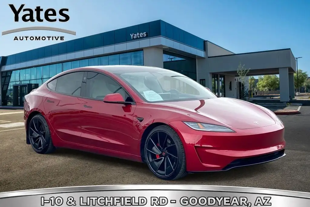 2025 Tesla Model 3 Performance photo 1
