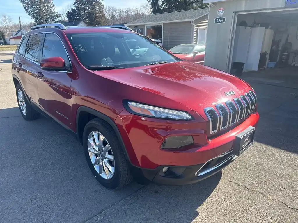 2016 Jeep Cherokee Limited 4X4's photo