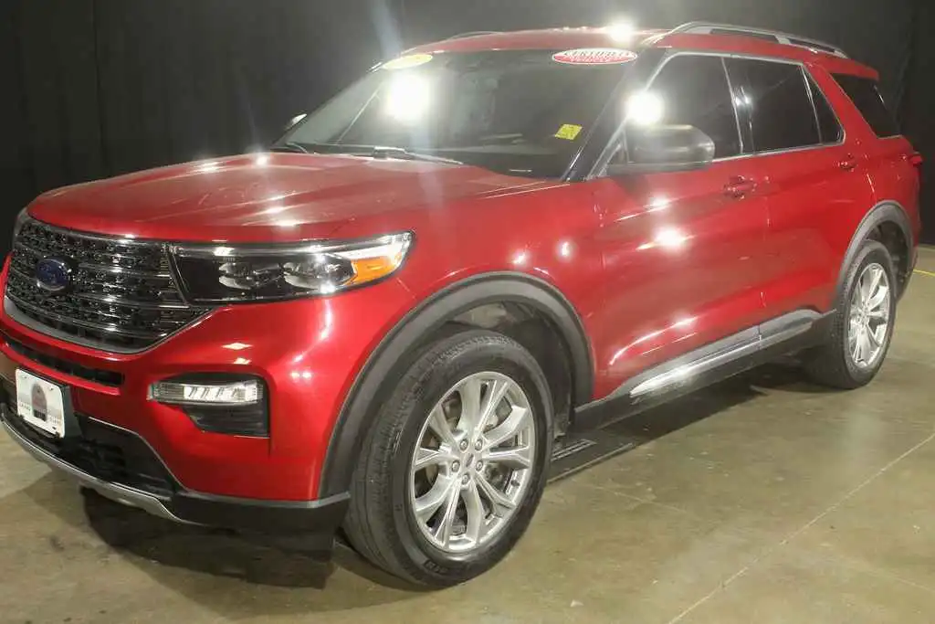 2020 Ford Explorer XLT 4WD's photo