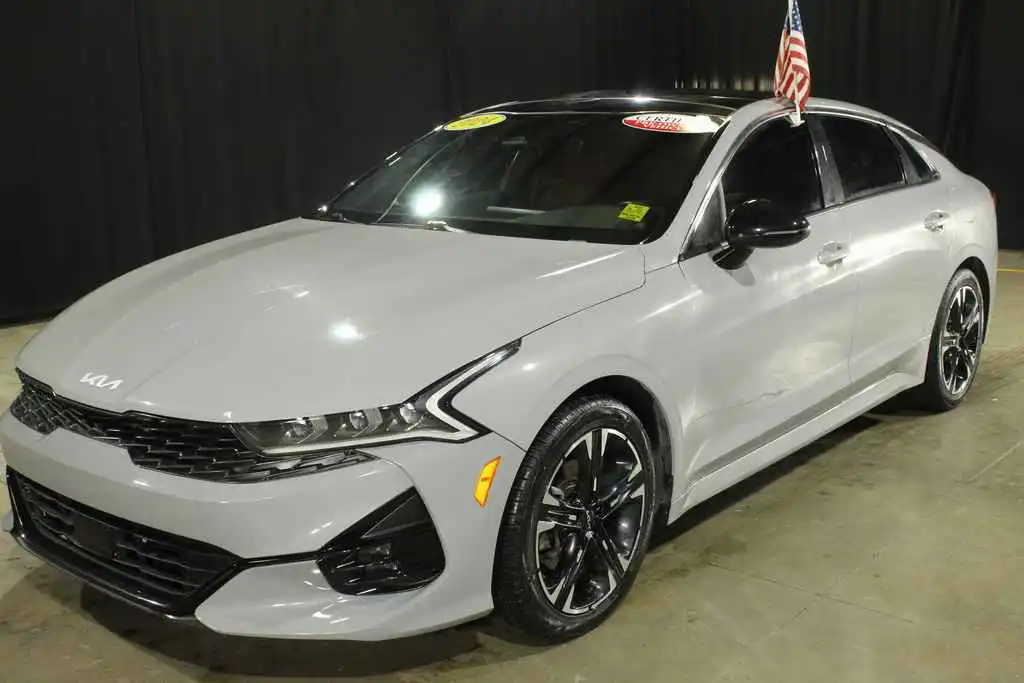 2024 Kia Optima GT-Line AWD's photo
