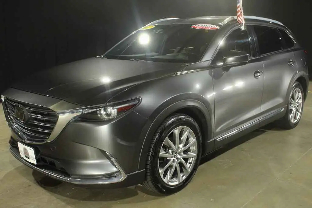 2017 Mazda CX-9 Signature AWD's photo
