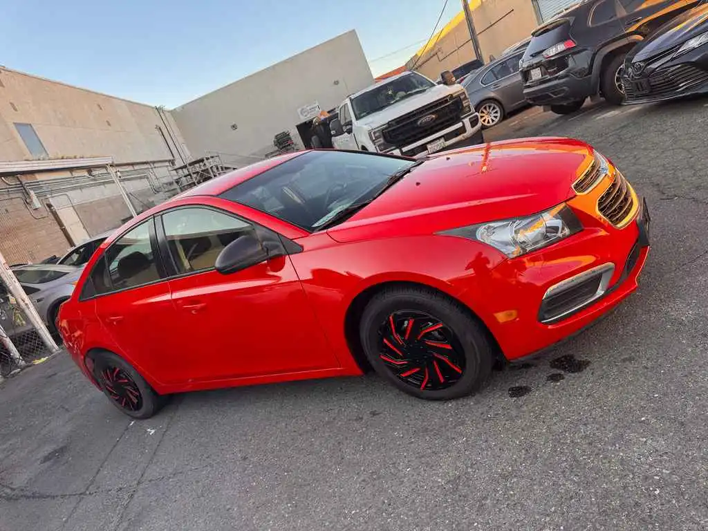 2016 Chevrolet Cruze LS Auto's photo