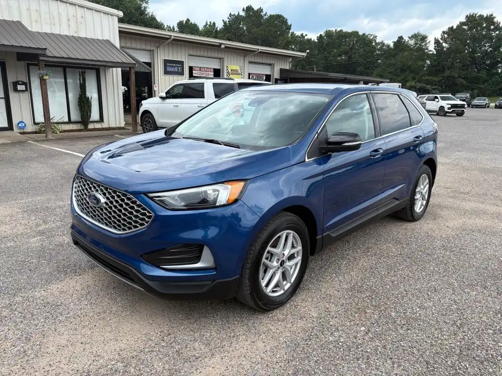 2024 Ford Edge SEL AWD's photo